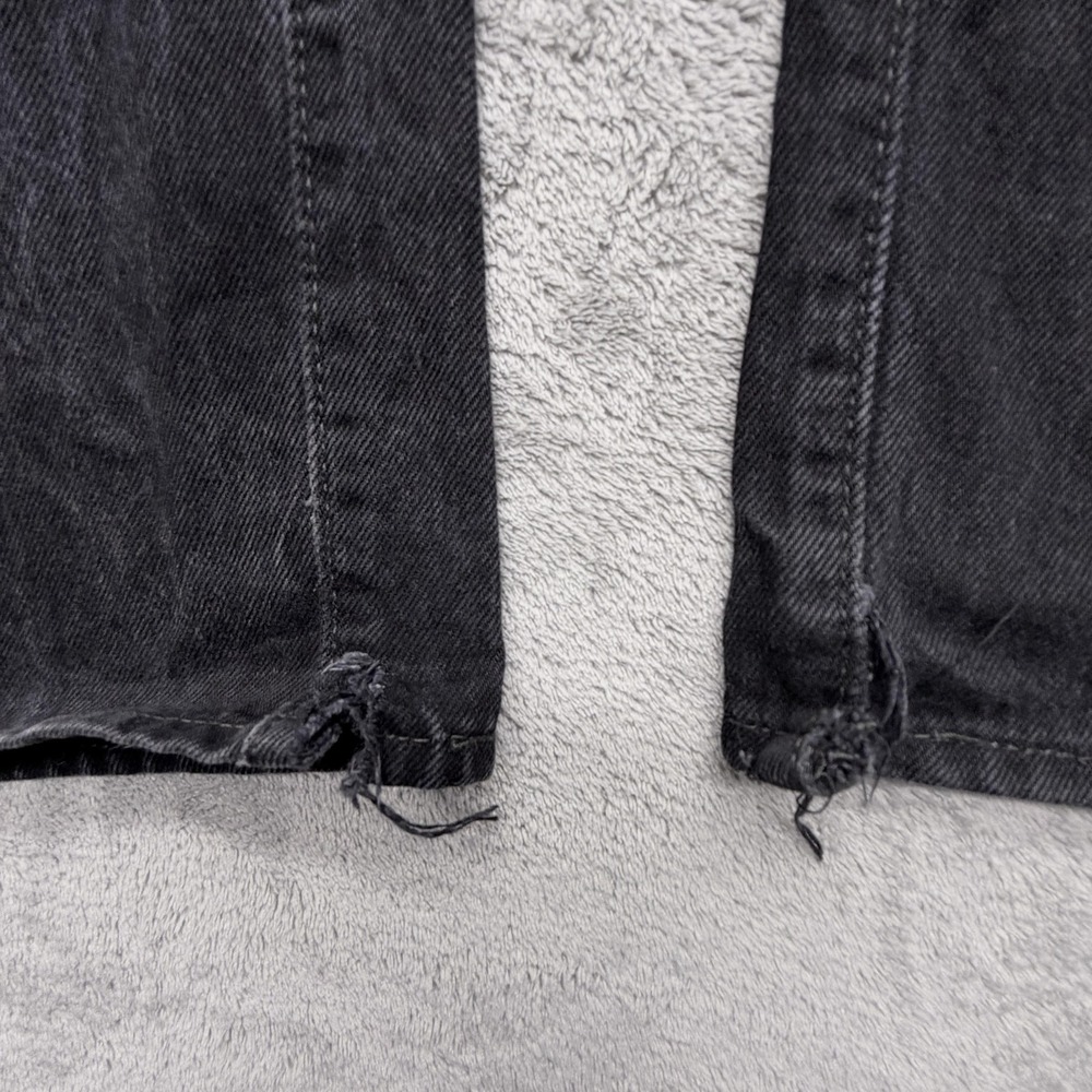 Levi 501 Jeans Mens Measured 37x30 Black - Picture 7 of 10